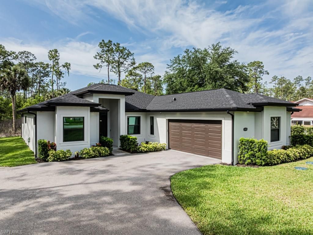 3810 2nd Ave Se, Naples, FL 34117 Photo
