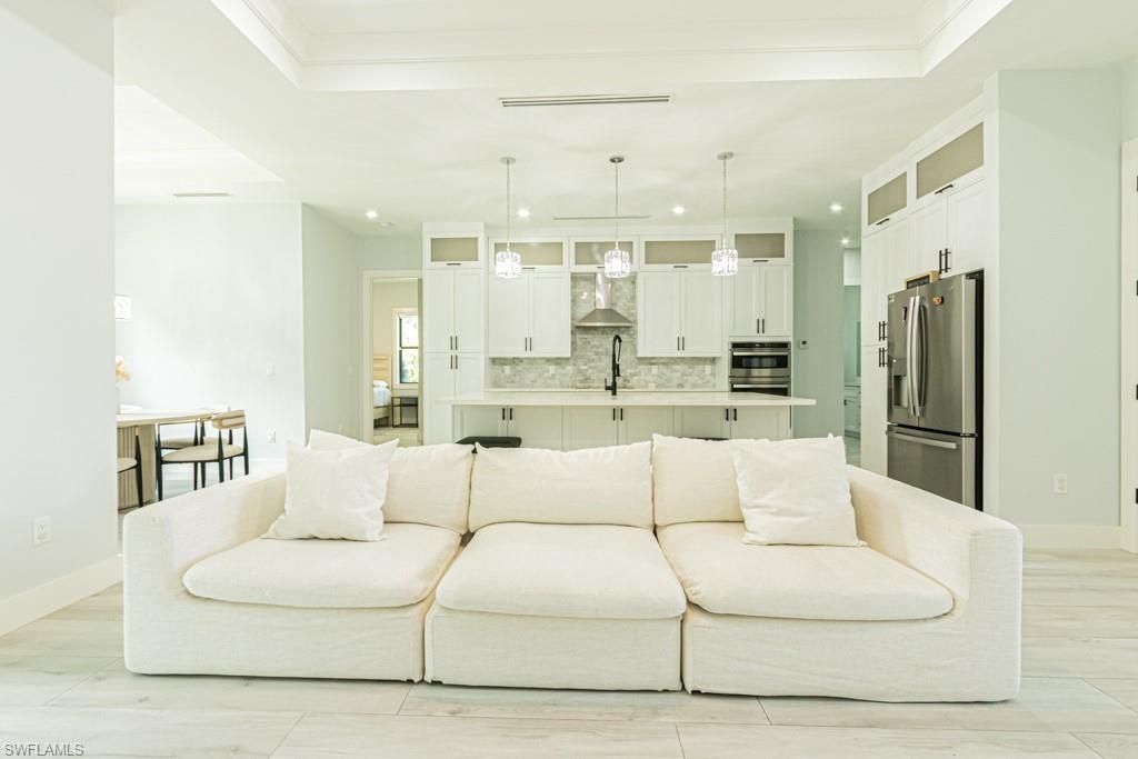 3810 2nd Ave Se, Naples, FL 34117 Photo