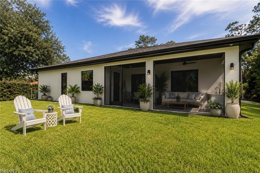 3810 2nd Ave Se, Naples, FL 34117 Photo