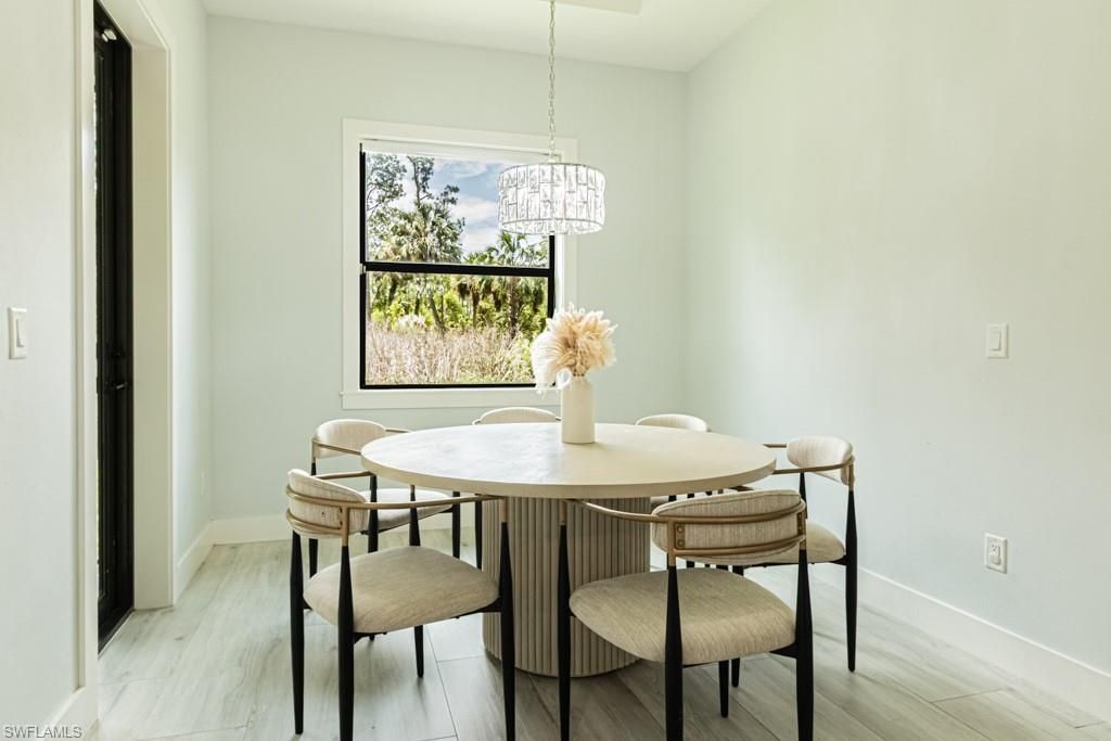 3810 2nd Ave Se, Naples, FL 34117 Photo