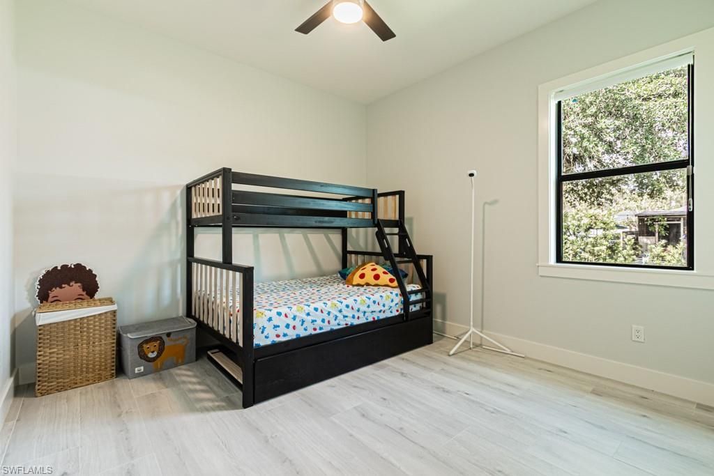 3810 2nd Ave Se, Naples, FL 34117 Photo