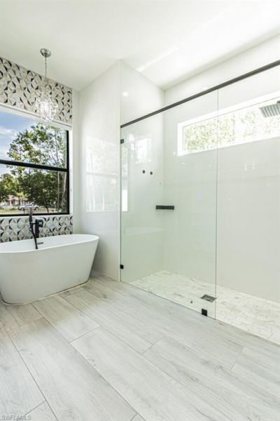 3810 2nd Ave Se, Naples, FL 34117 Photo