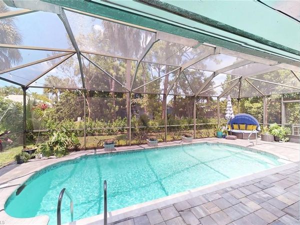 4517 Parrot AVE , NAPLES, FL 34104