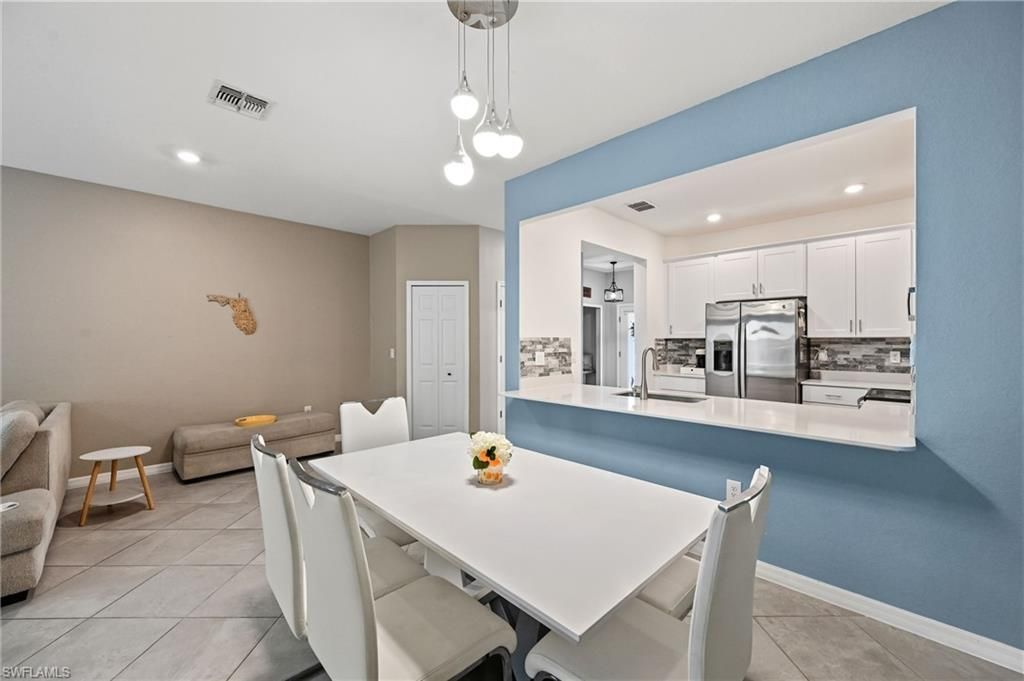 2828 Citrus St, Naples, FL 34120 Photo