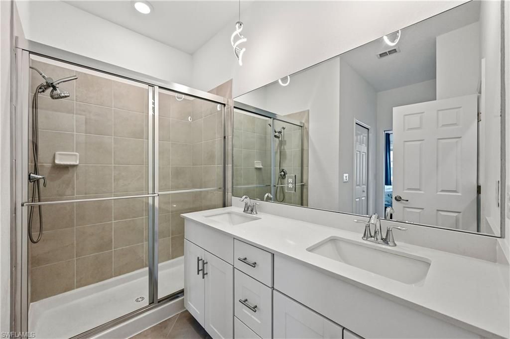 2828 Citrus St, Naples, FL 34120 Photo