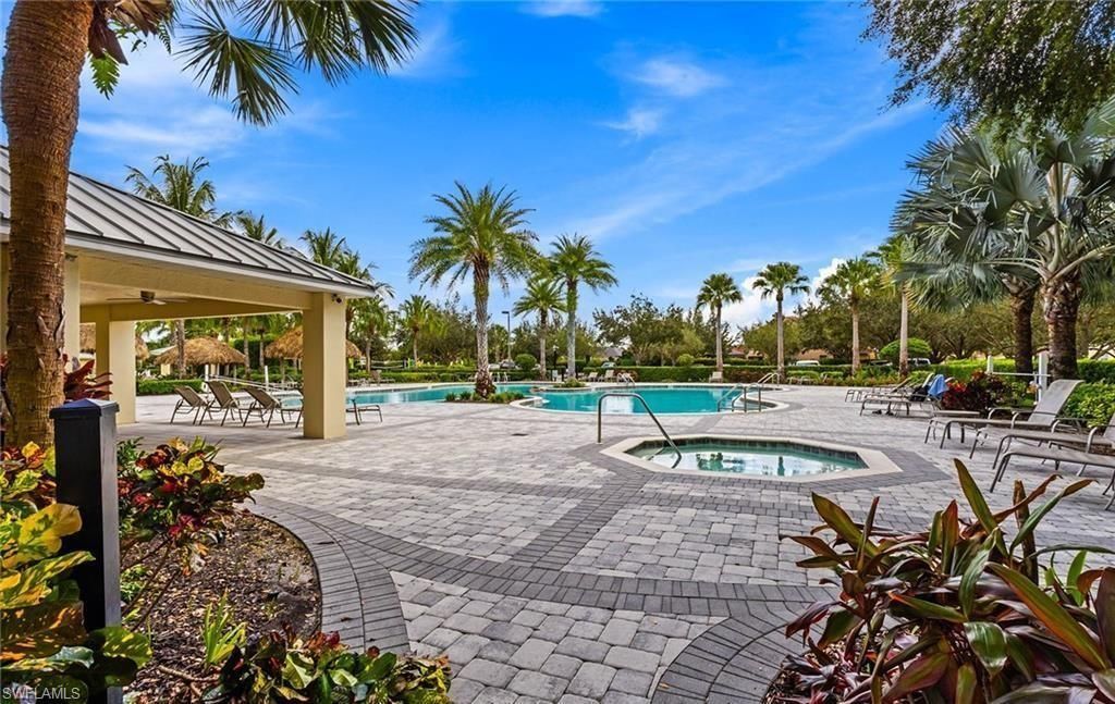 2828 Citrus St, Naples, FL 34120 Photo