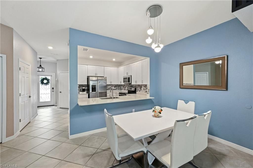2828 Citrus St, Naples, FL 34120 Photo