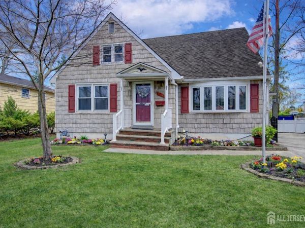 314 Adirondack Avenue, Spotswood, NJ 08884