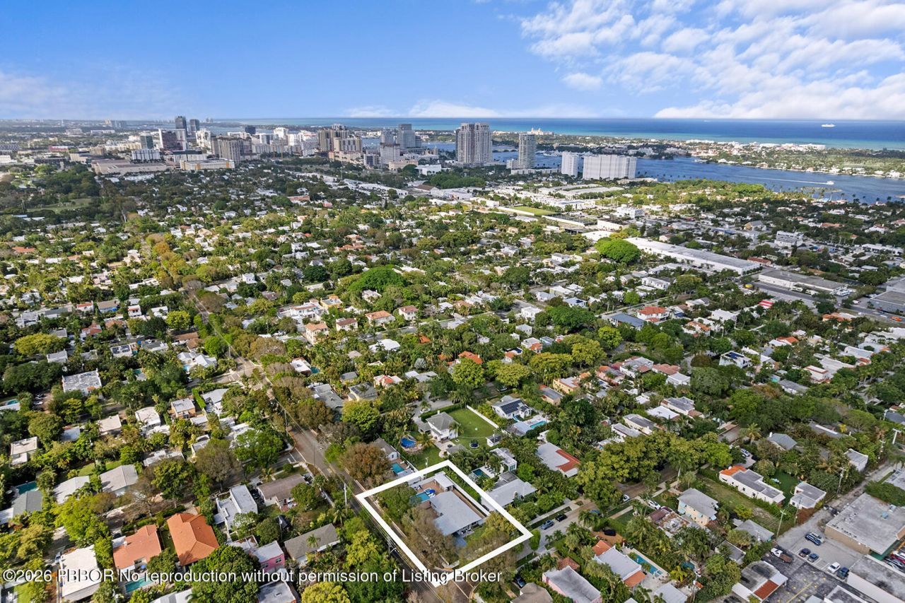 747 Avon Road, West Palm Beach, FL 33401 Photo