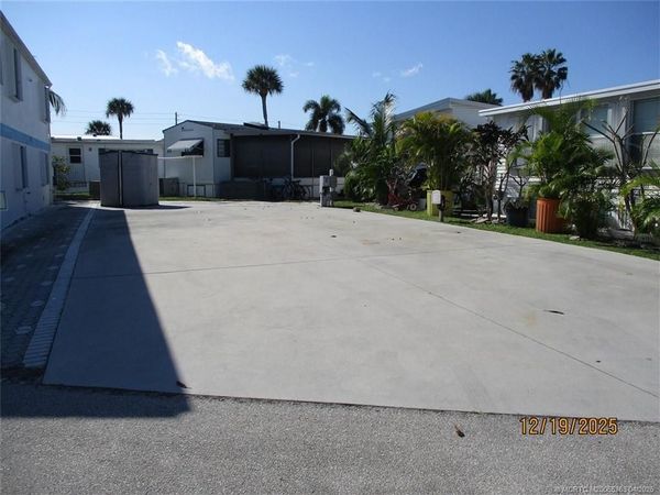 642 Nettles Boulevard, Jensen Beach, FL 34957