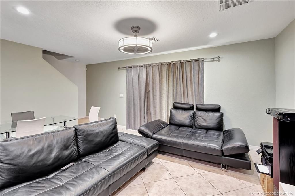 2778 SE Birmingham Drive, Unit 3107, Stuart, FL 34994 Photo