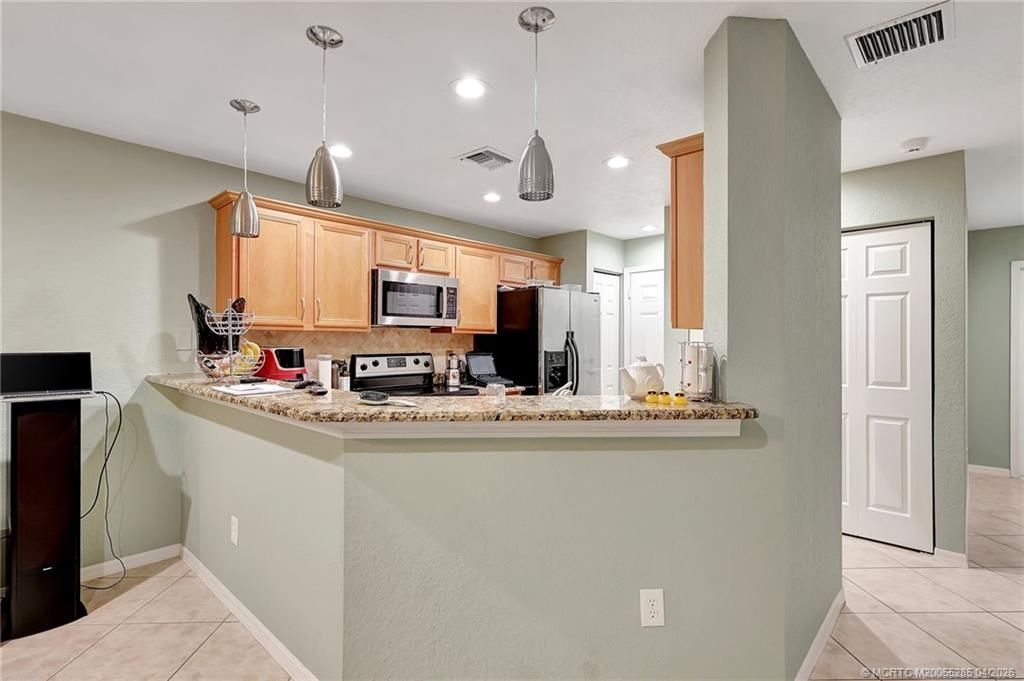 2778 SE Birmingham Drive, Unit 3107, Stuart, FL 34994 Photo