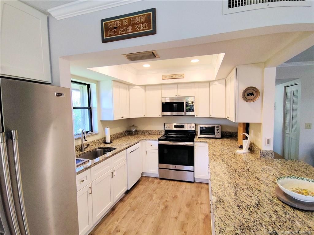 511 SW South River Drive, Unit 207, Stuart, FL 34997 Photo