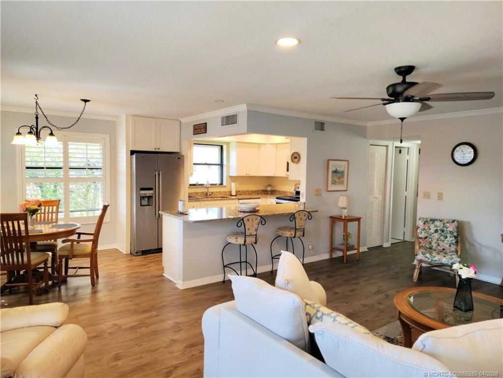 511 SW South River Drive, Unit 207, Stuart, FL 34997 Photo