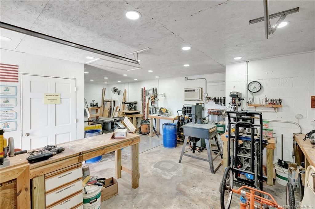 511 SW South River Drive, Unit 207, Stuart, FL 34997 Photo