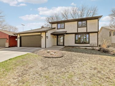 1208 Borealis Lane NE, Columbia Heights, MN 55421