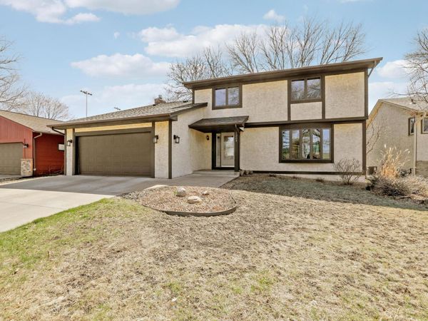 1208 Borealis Lane NE, Columbia Heights, MN 55421