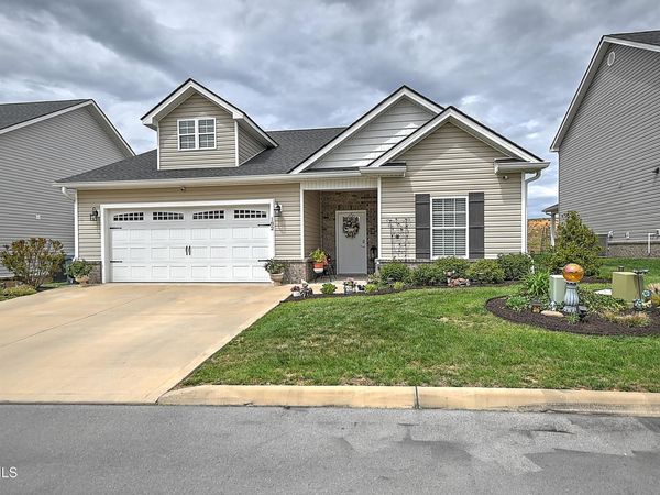 182 Gunners Way, Gray, TN 37615