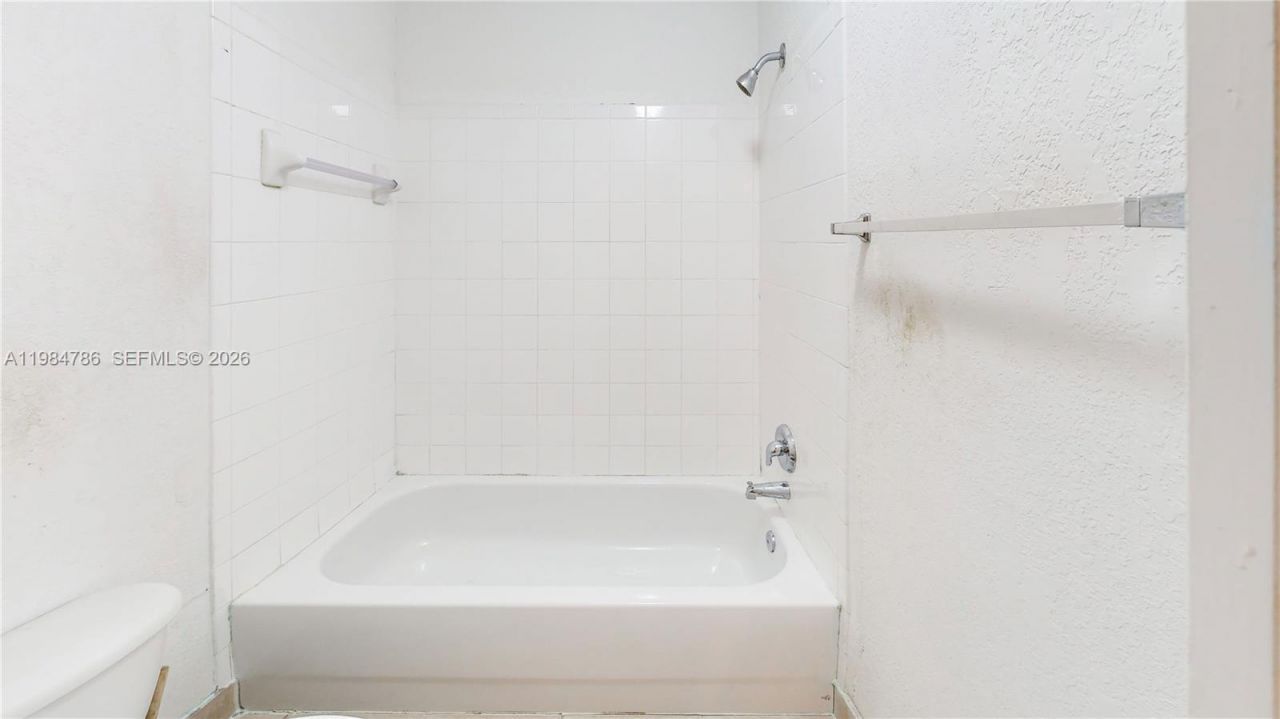 14286 NW 17th Ave, Opa Locka, FL 33054 Photo