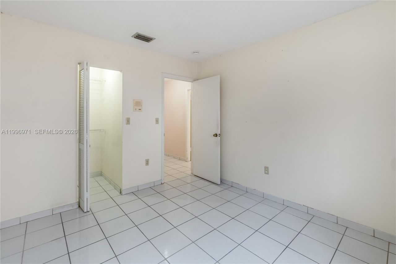 11314 SW 73rd Ter, Miami, FL 33173 Photo