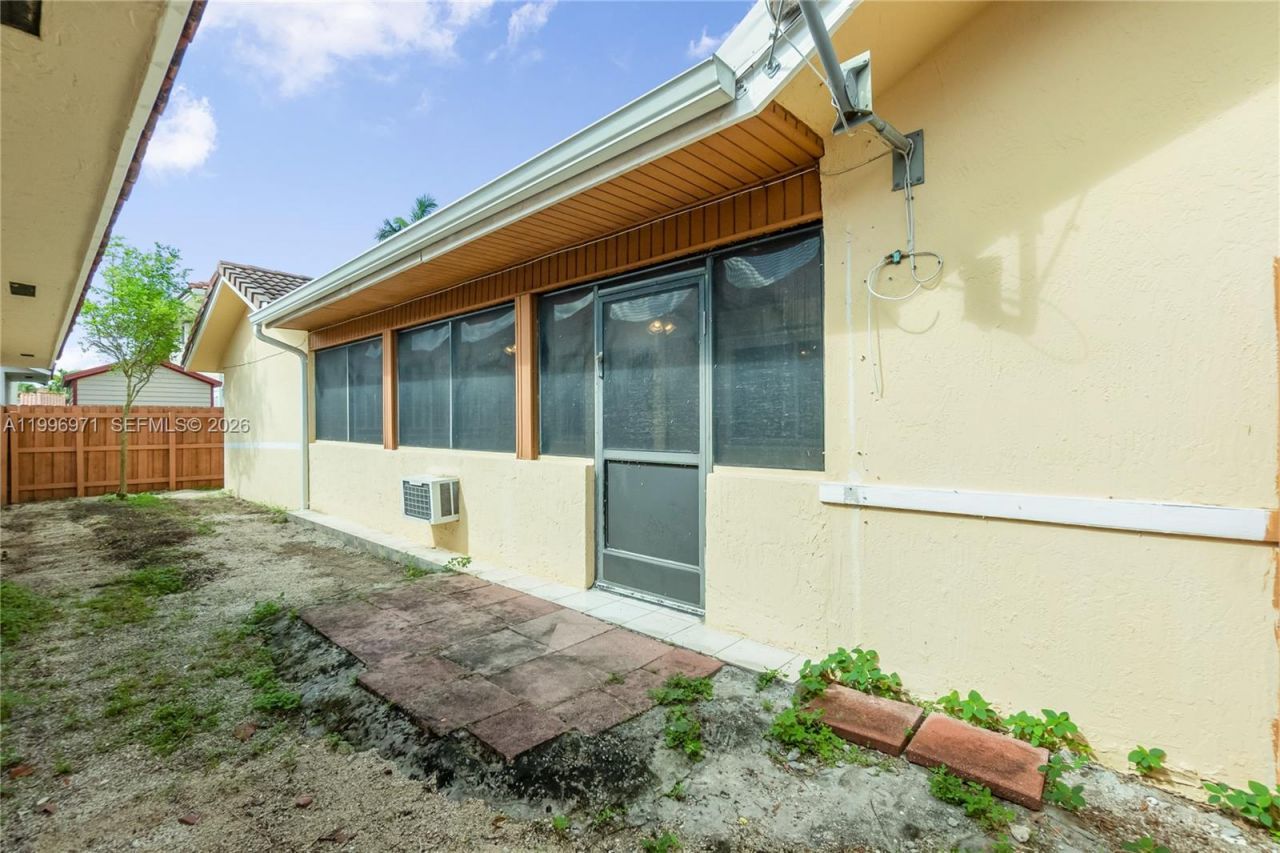 11314 SW 73rd Ter, Miami, FL 33173 Photo