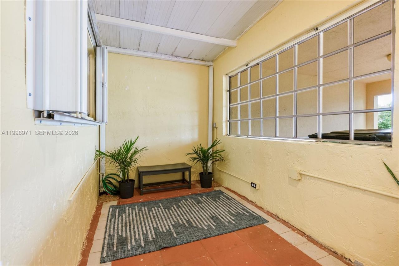 11314 SW 73rd Ter, Miami, FL 33173 Photo