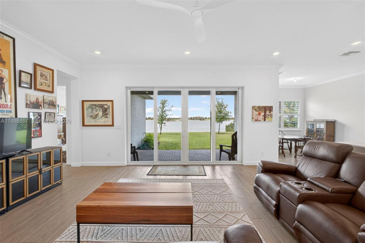 769 Hookline Cir, Loxahatchee, FL 33470 Photo