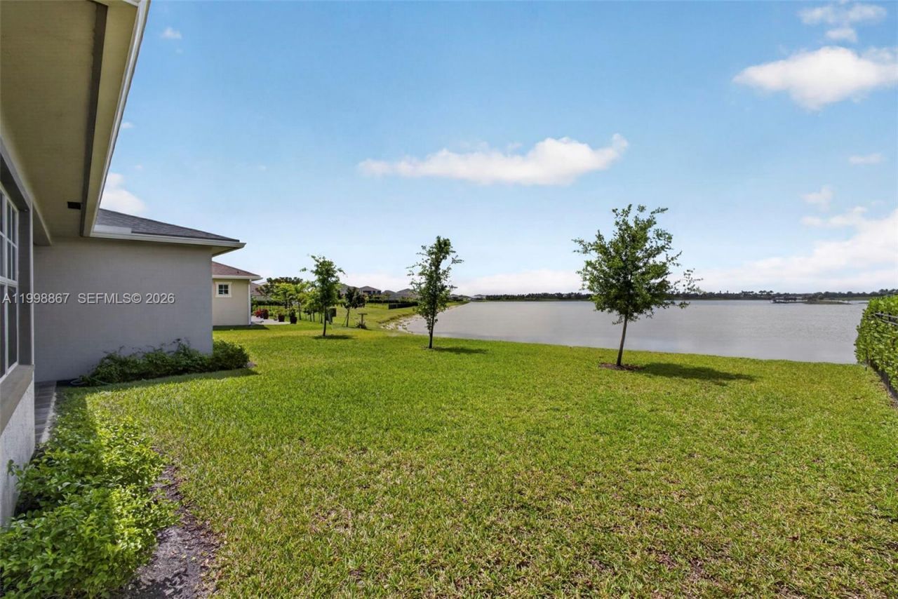 769 Hookline Cir, Loxahatchee, FL 33470 Photo