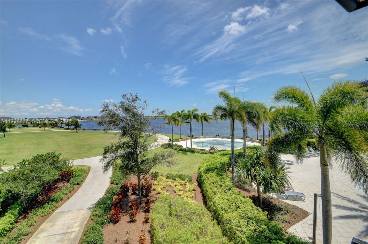 769 Hookline Cir, Loxahatchee, FL 33470 Photo