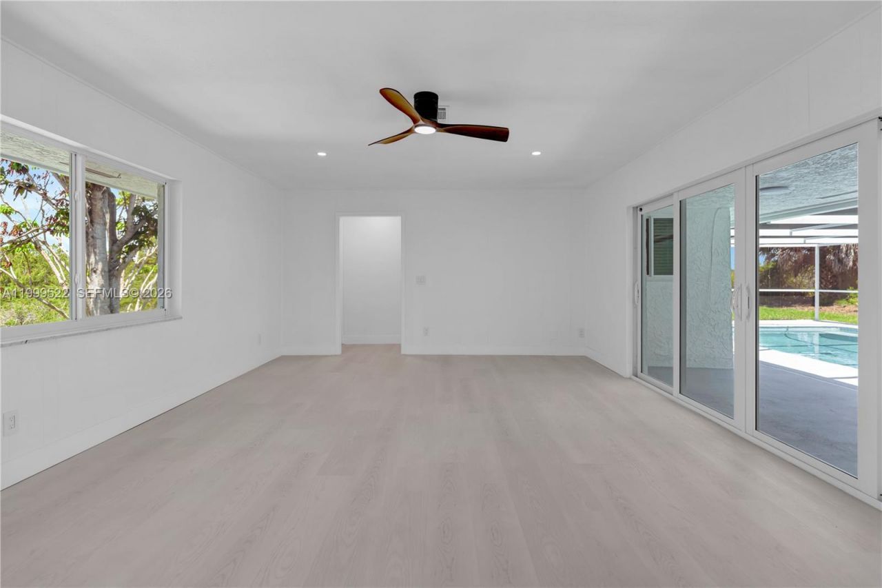 9125 SE Karin St , Hobe Sound, FL 33455 Photo