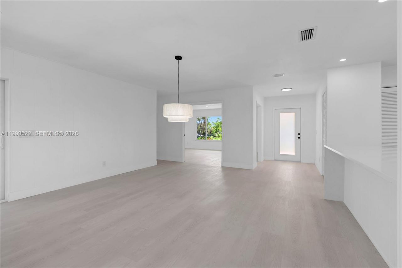 9125 SE Karin St , Hobe Sound, FL 33455 Photo