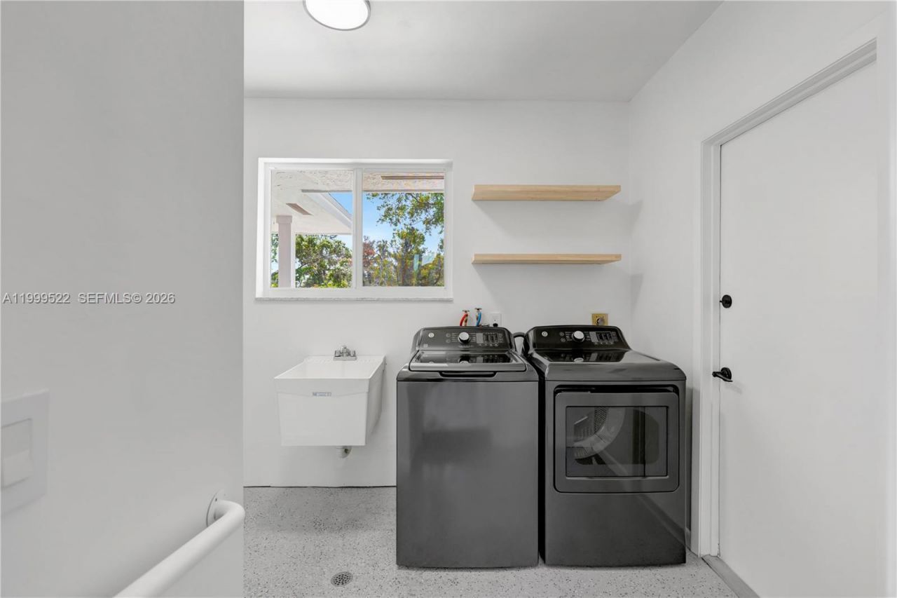 9125 SE Karin St , Hobe Sound, FL 33455 Photo