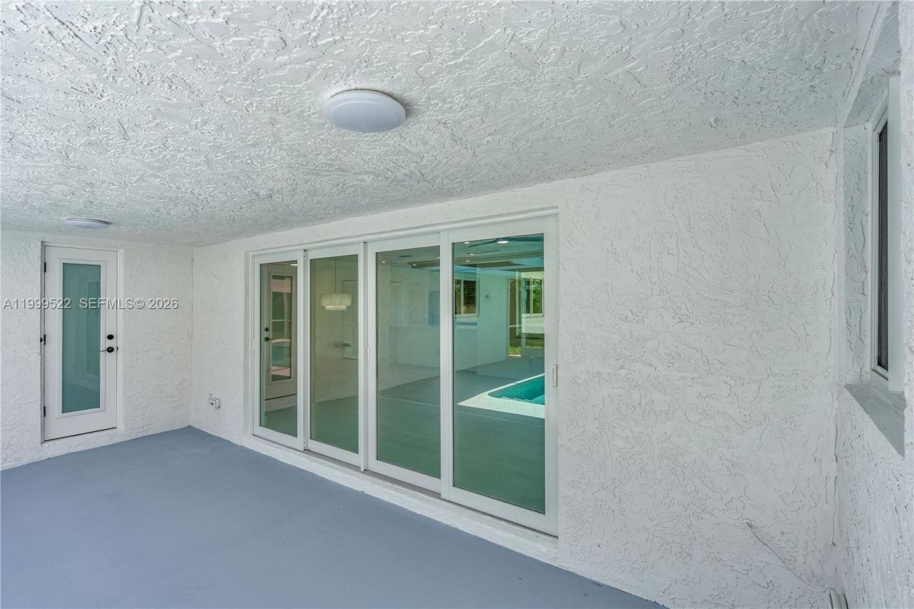 9125 SE Karin St , Hobe Sound, FL 33455 Photo