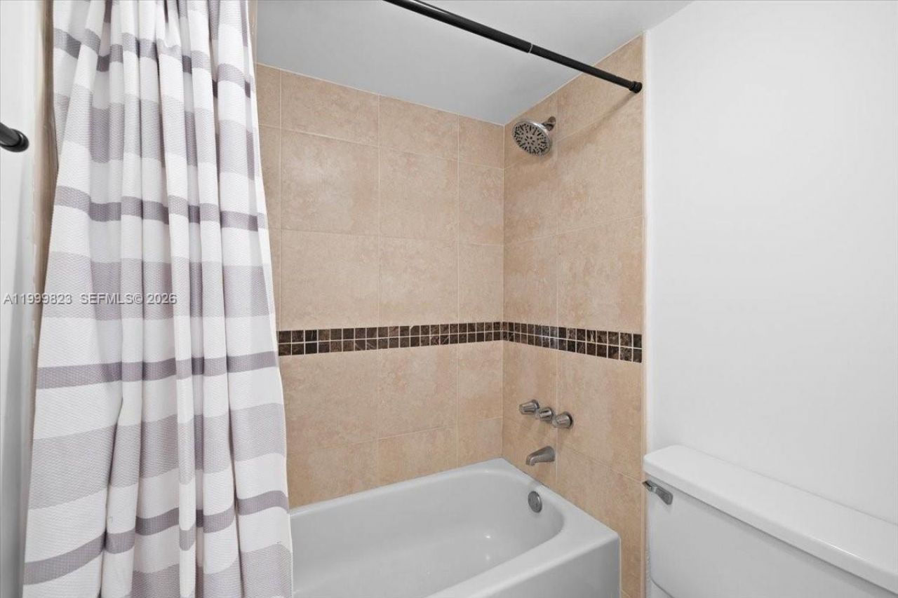 8350 Sands Point Blvd, Unit E303, Tamarac, FL 33321 Photo