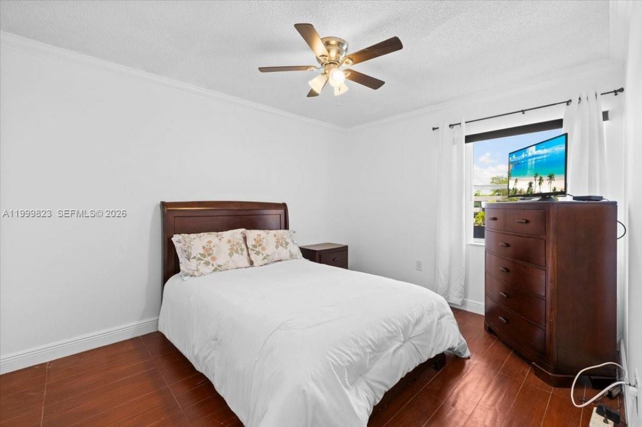 8350 Sands Point Blvd, Unit E303, Tamarac, FL 33321 Photo