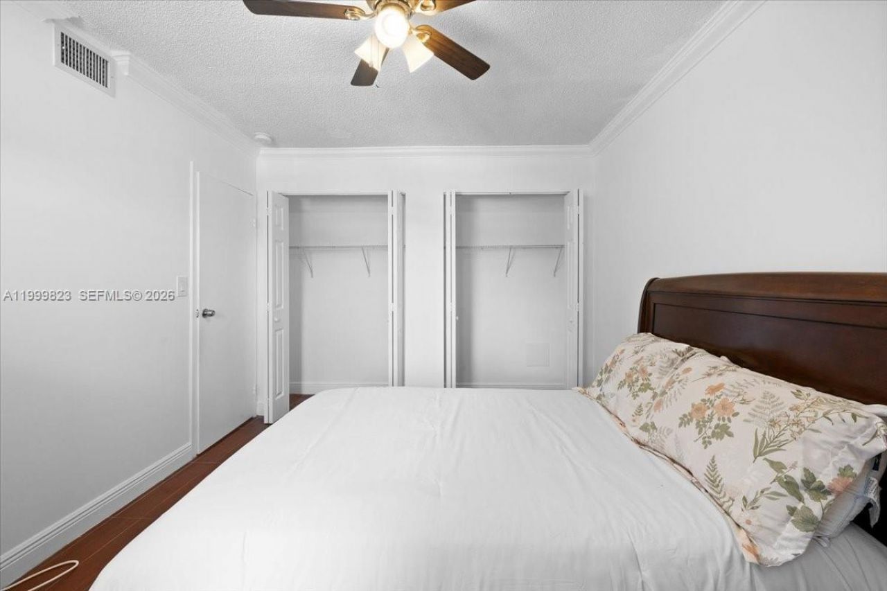 8350 Sands Point Blvd, Unit E303, Tamarac, FL 33321 Photo