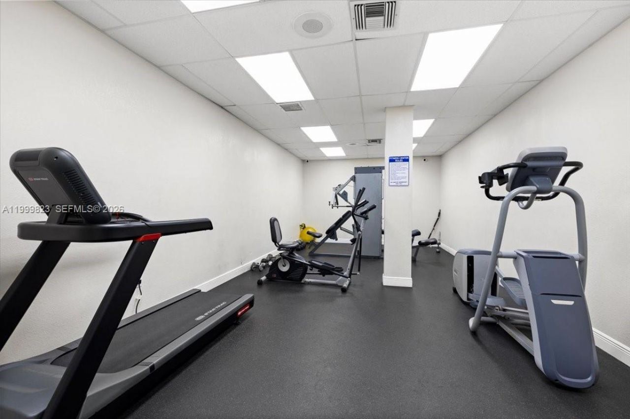 8350 Sands Point Blvd, Unit E303, Tamarac, FL 33321 Photo