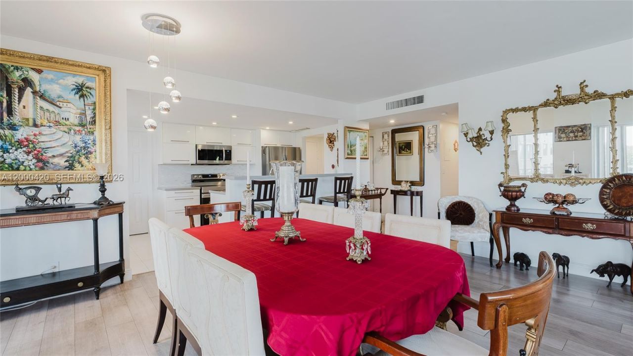 3800 Hillcrest Dr, Unit 411, Hollywood, FL 33021 Photo