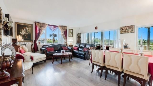 3800 Hillcrest Dr, Unit 411, Hollywood, FL 33021 Photo