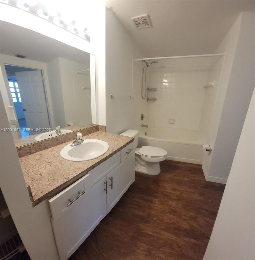 160 SW 117th Ter, Unit 6103, Pembroke Pines, FL 33025 Photo