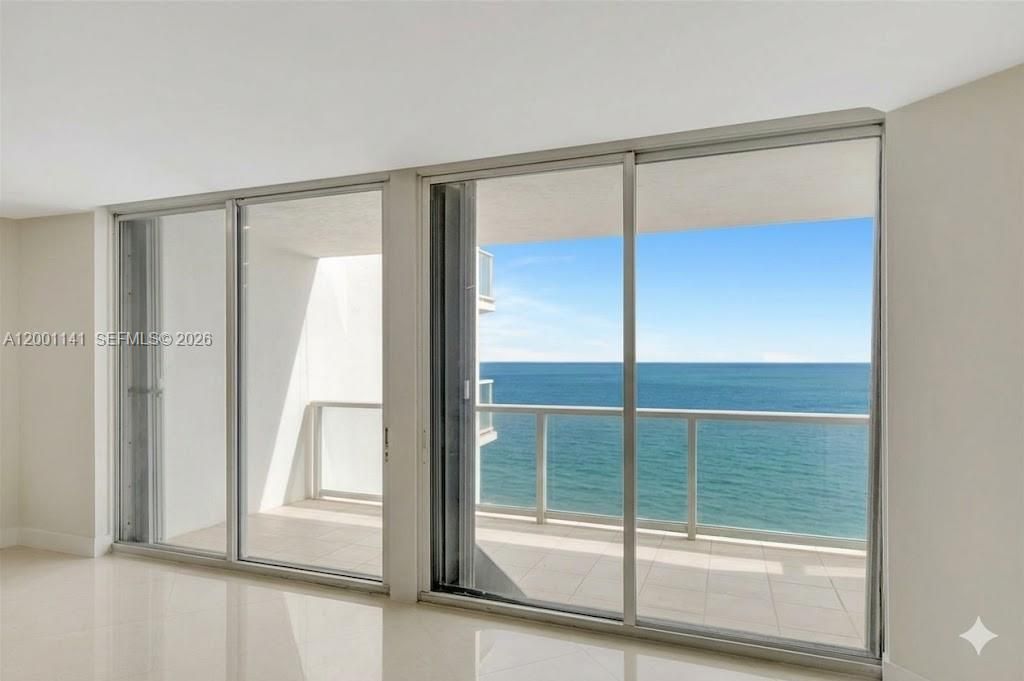 16485 Collins Ave, Unit 932, Sunny Isles Beach, FL 33160 Photo