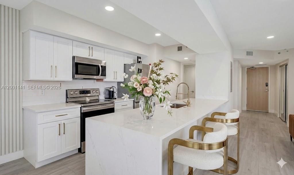 16485 Collins Ave, Unit 932, Sunny Isles Beach, FL 33160 Photo