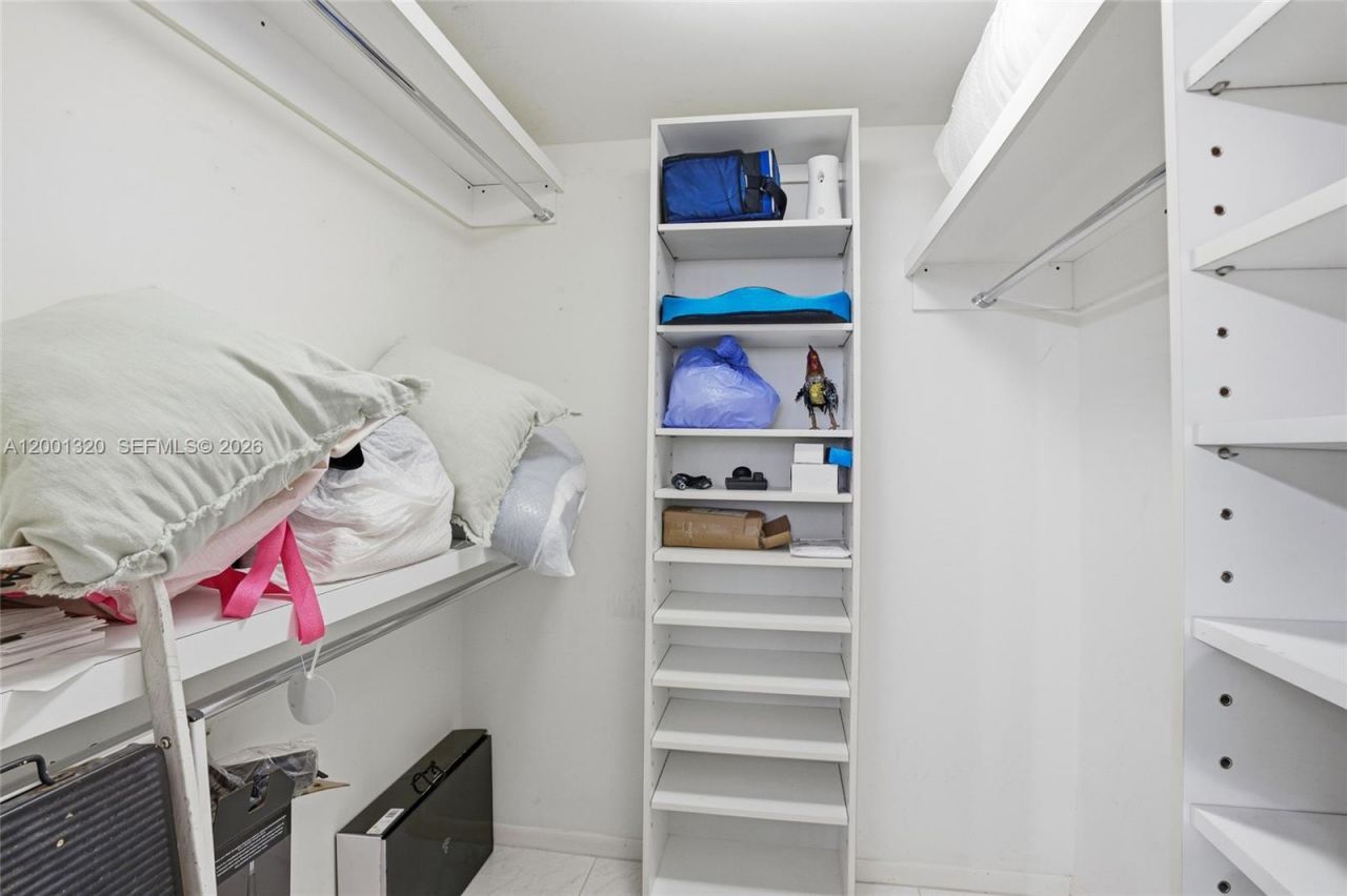 1001 Colony Point Cir, Unit 503, Pembroke Pines, FL 33026 Photo