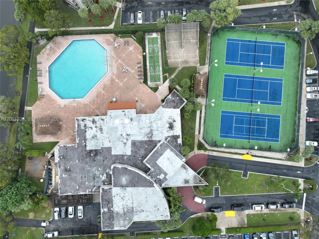 1001 Colony Point Cir, Unit 503, Pembroke Pines, FL 33026 Photo