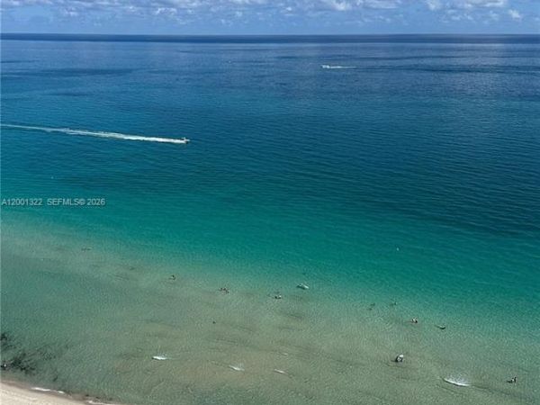 6365 Collins Ave, Unit 2702, Miami Beach, FL 33141