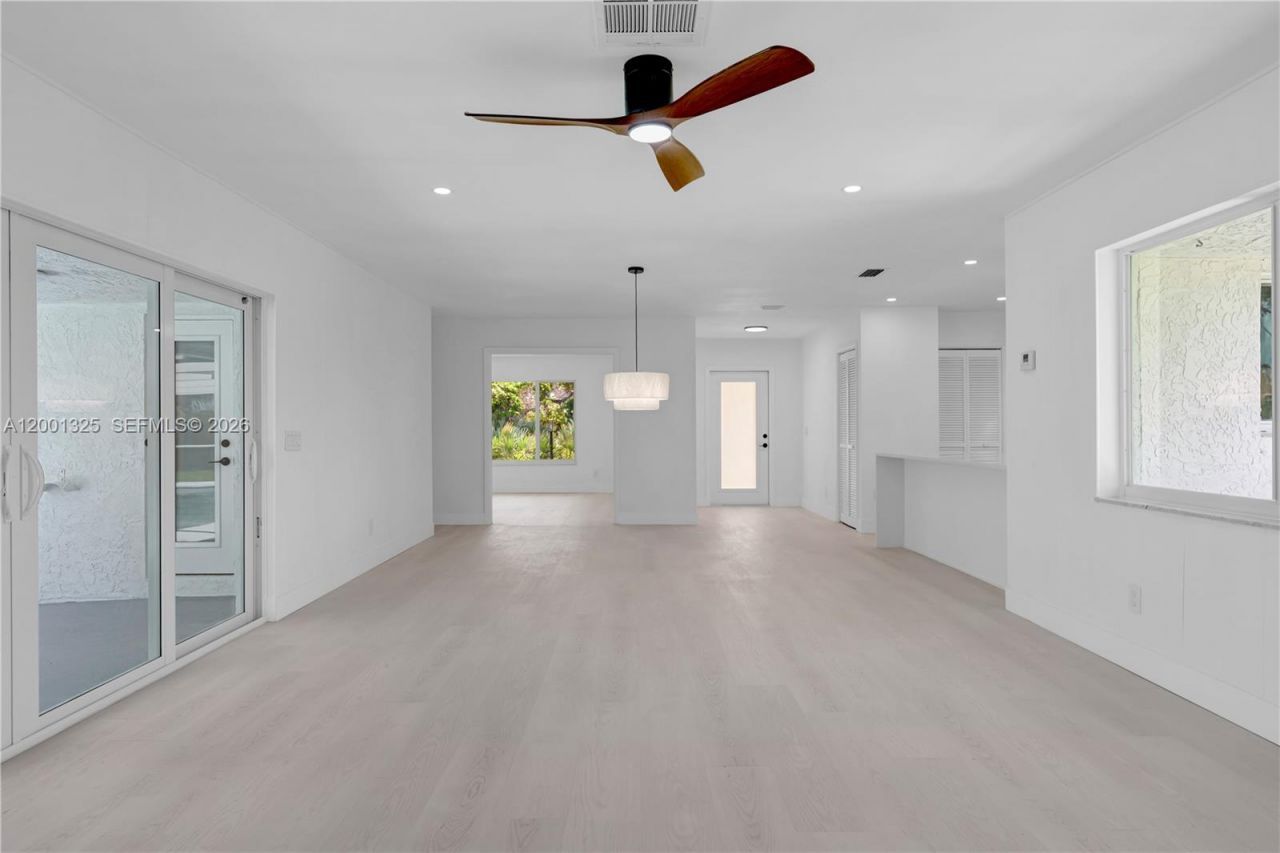 9125 SE Karin St, Hobe Sound, FL 33455 Photo