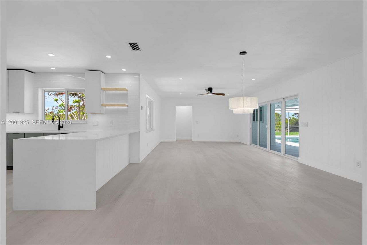 9125 SE Karin St, Hobe Sound, FL 33455 Photo