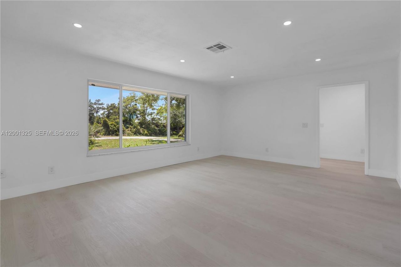 9125 SE Karin St, Hobe Sound, FL 33455 Photo