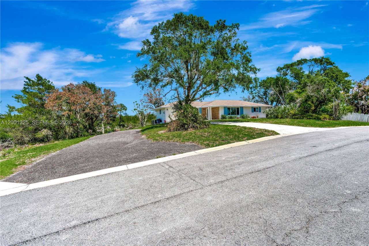 9125 SE Karin St, Hobe Sound, FL 33455 Photo