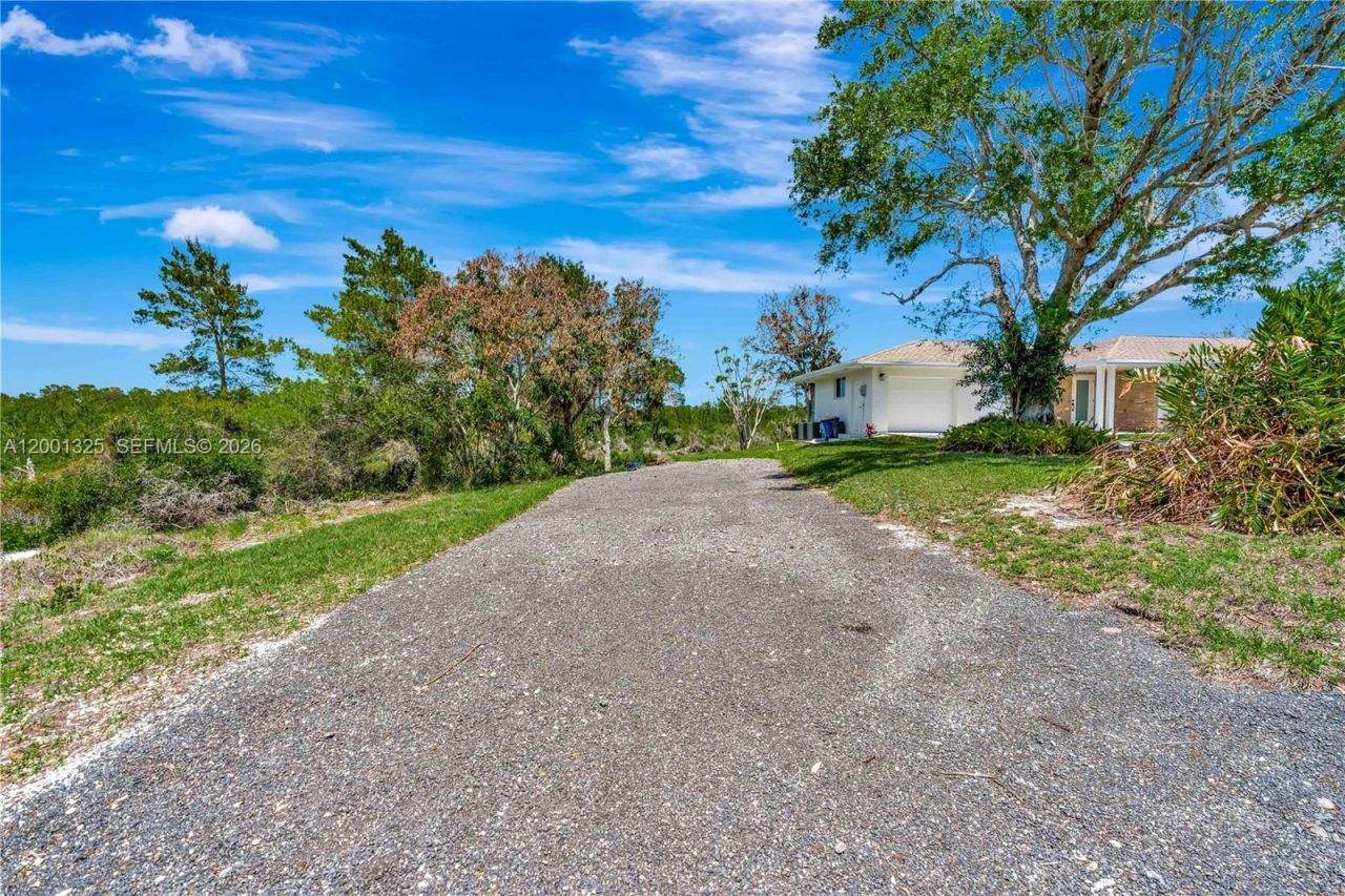 9125 SE Karin St, Hobe Sound, FL 33455 Photo